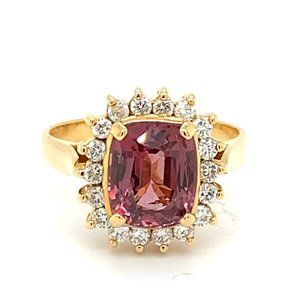 Spinel 3.43ct Diamonds Solid 18K Yellow Gold Ring